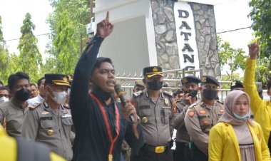 Bukannya Klarifikasi kepada masyarakat kuansing ketika mangkir Rapat Paripurna Lpj Bupati 2021, Ketua DPRD Kuansing malah Bersurat Ke Provinsi