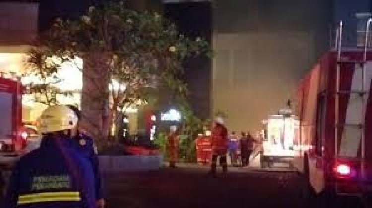 Hotel Premier Kebakaran,  Damkar Pekanbaru : Lokasi Kejadian di Lantai 5 Ruangan Sauna,  Alhamdulillah Tak ada Korban Jiwa