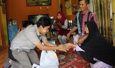 Peringati Hari Guru Nasional, Direktorat  Intelkam Polda Riau Beri Pelayanan SKCK Gratis dan Santunan Kepada Guru Di Riau