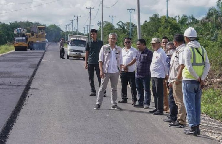 Serius Dalam Pelestarian Ombak Bono, Pemprov Riau mulai Perbaiki Jalan Lintas Menuju Bono