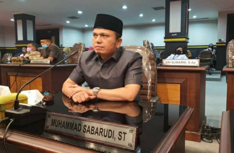 Dianggap Tak Memuaskan, Bapenda Kota Pekanbaru Diminta Agar lebih Gesit Mengejar PAD