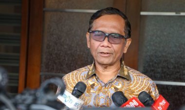 Mahfud MD Sebut Putusan PN Jakpus Soal Tunda Pemilu Bikin Gaduh dan  Sensasi Berlebihan