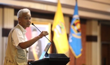 Puncak HPN Di Jateng, Ganjar: Dunia Jurnalistik dan Medsos Mesti Saling Berkolaborasi