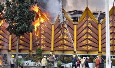 Gedung MPP Pemko Pekanbaru Kebakaran, Peringatan HUT Damkar Ke-104 Di Batalkan