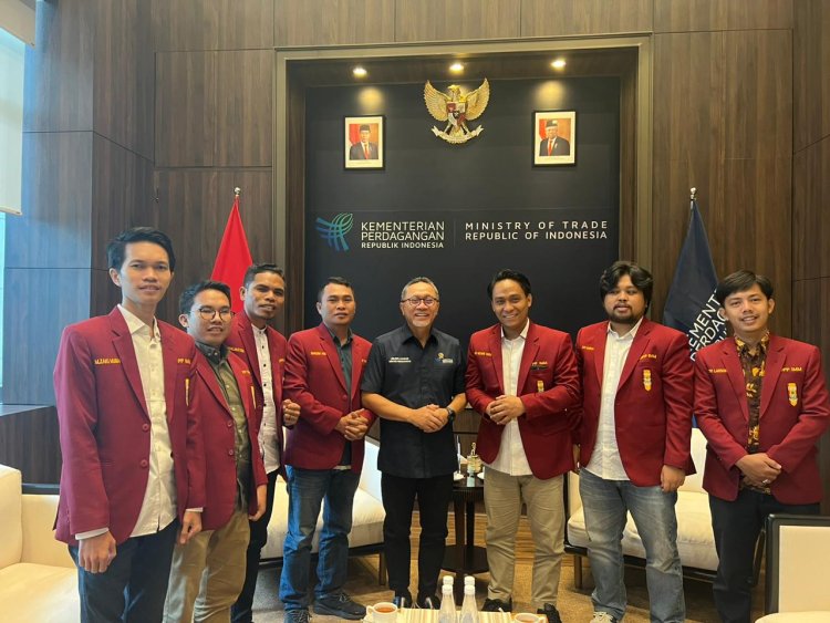 DPP IMM Audiensi Dengan Bang Zulhas, Mengajak IMM bangun 1000 Warung