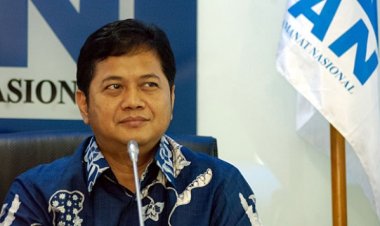 Viva Yoga: PAN Siap Jadi Motor Penggerak Koalisi Kebangsaan di Bawah Komando Jokowi
