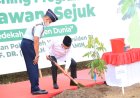 Sekdako Pekanbaru Saksikan Wapres Republik Indonesia Tanam Pohon di Kabupaten Pelalawan
