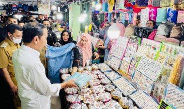 Pj Sekdako Pekanbaru Berharap Pedagang Alami Kenaikan Omzet