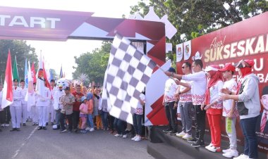 Pemko Pekanbaru Mulai Rangkaian Kegiatan HUT ke-239 Pekanbaru dengan Jalan Sehat Bersama Warga