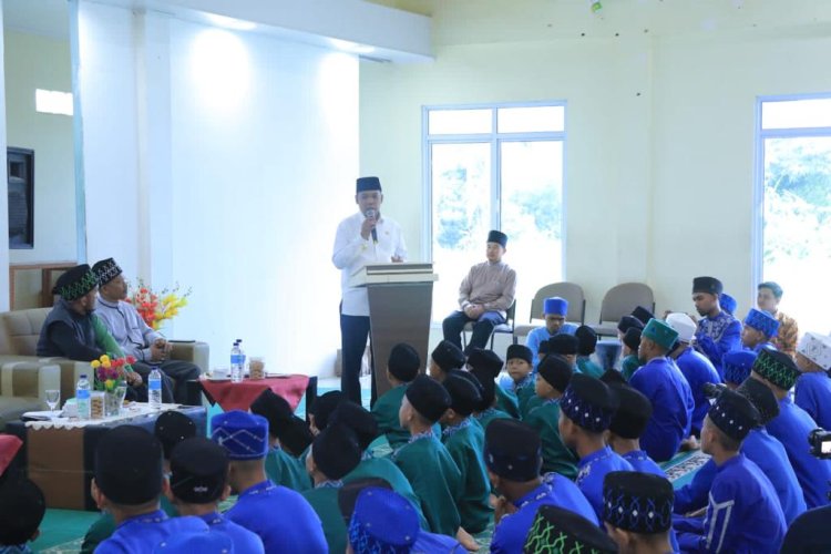 Pj Wali Kota Pekanbaru Minta Kepada Jajaran untuk Beri Perhatian Kepada Anak Yatim di Panti Asuhan