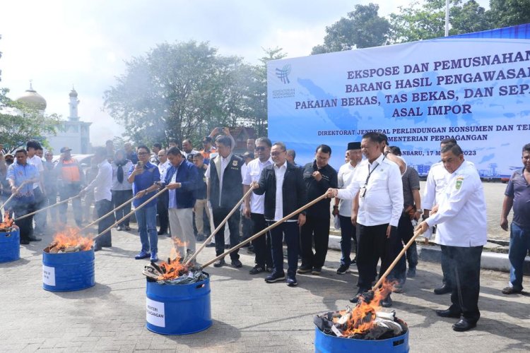 Impor Barang Bekas Dilarang, Sekda Pekanbaru Imbau Warga Cinta Dengan Produk Dalam Negeri