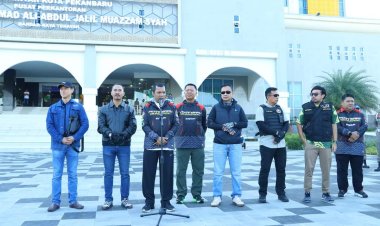 Pj Walikota Pekanbaru Muflihun Ikut City Tour Bersama Ribuan Riders di Ajang Summori