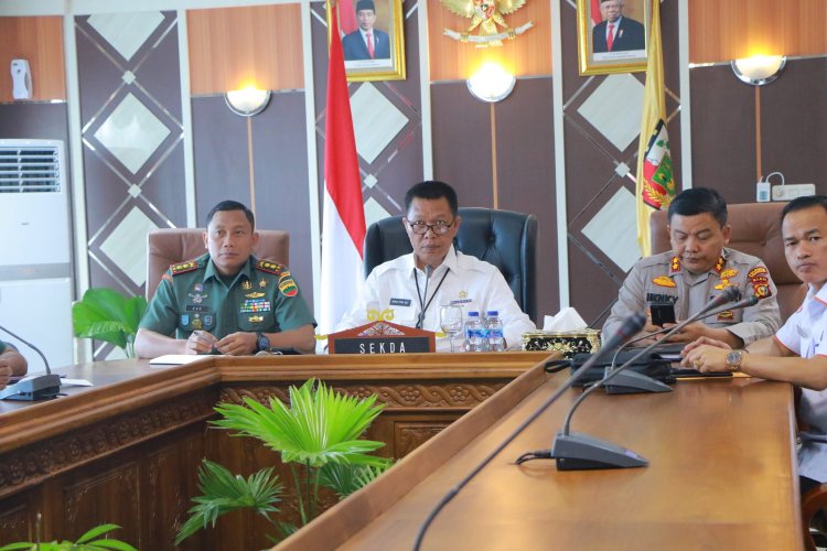 Antisipasi Karhutla, Sekdako Pekanbaru Hadiri Rapat Bersama BNPB Dan Gubernur Riau