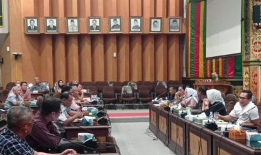 Bahas Kelangkaan Gas 3kg, Komisi II DPRD Pekanbaru Laksanakan Hearing