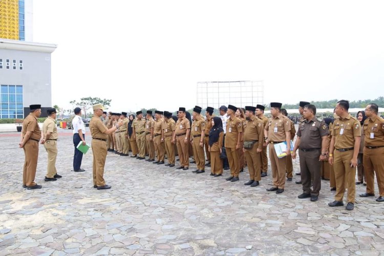 Sekda Kota Pekanbaru Pimpin Apel Usai Libur Idul Adha, Tingkat Kehadiran ASN Sangat Tinggi