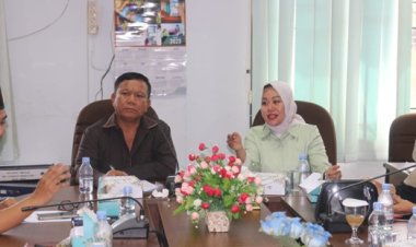 Komisi II DPRD Pekanbaru Hearing Bersama Disperindag Soal Pasar Cik Puan