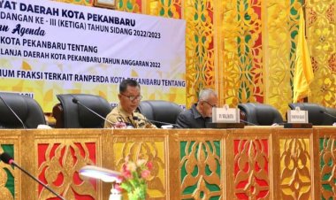 DPRD Gelar Paripurna Penyelenggaraan Angkutan Umum Massal di Kota Pekanbaru