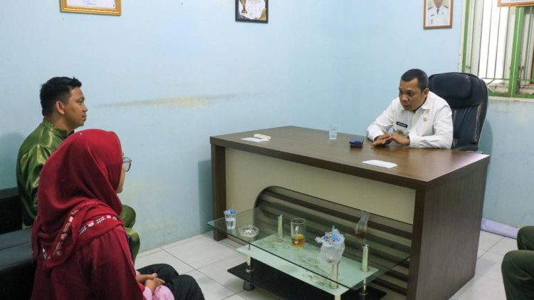 Pj Wali Kota Pekanbaru Sidak Kantor Kelurahan Sungai Sibam dan Kampung Bandar