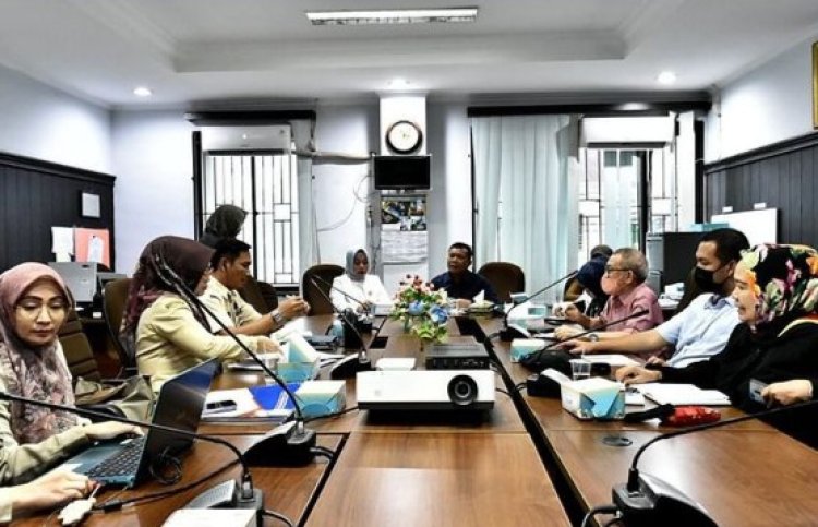 Komisi II DPRD Kota Pekanbaru Hearing Bersama Badan Pendapatan Daerah Kota Pekanbaru