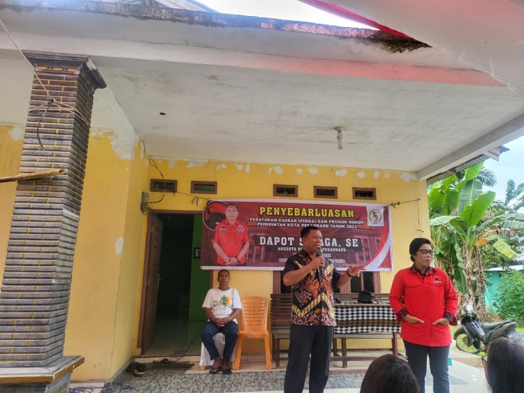 Anggota DPRD Pekanbaru Dapot Sinaga Laksanakan Penyebarluasan Perda Retribusi Sampah