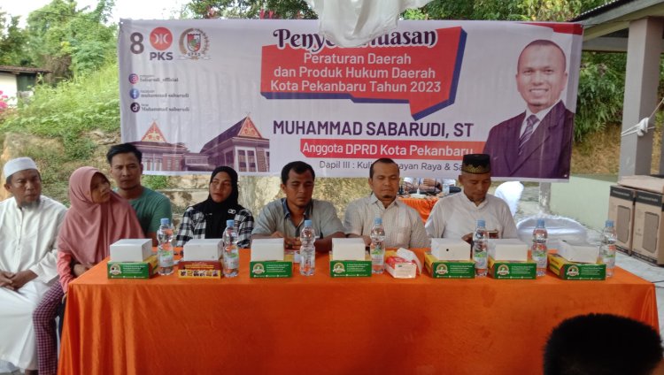 Ketua DPRD Pekanbaru Laksanakan Penyebarluasan Perda Terkait UMKM di Tangkerang Timur