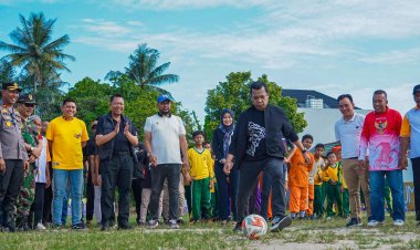 Buka Turnamen Sepakbola Kulim Cup 2024, Pj Walikota Berisinyal Kota Pekanbaru Bisa Kembali Bertuah Dan Bermarwah