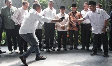 Tak Dihadiri Surya Paloh, Timnas AMIN Resmi Di Bubarkan