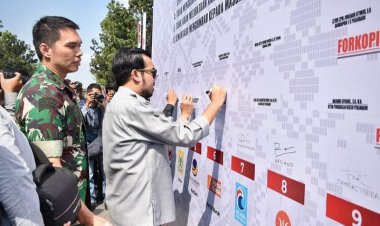 Wakil Ketua DPRD Pekanbaru Ginda Burnama Ikuti Deklarasi Tertib Berlalulintas Pemilu Damai 2024