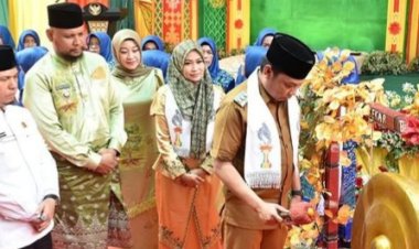 Ketua DPRD Pekanbaru Muhammad Sabarudi Saat menyaksikan Pj Wako Pekanbaru membuka MTQ Kecamatan Kulim