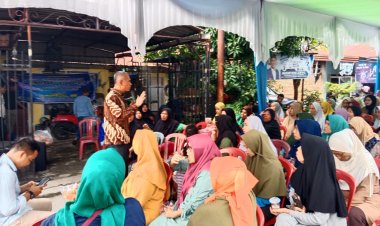 Antusias warga yang hadir, antusias mendengarkan arti penting dari Perda yang disahkan DPRD Pekanbaru