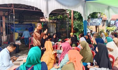 Wakil Ketua DPRD Pekanbaru, Ir Nofrizal MM Laksanakan Sosper Angkutan Umum Massal di Sukajadi