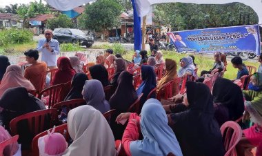 Wakil Ketua DPRD Pekanbaru, Nofrizal Sosialisasikan Perda Pajak dan Retribusi Daerah di Tanjung Rhu