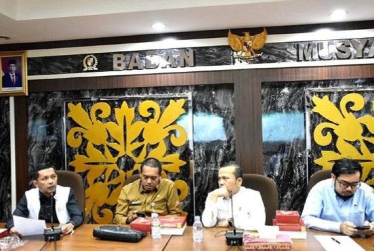 Ketua DPRD Pimpin Badan Musyawarah Daerah (Banmus) DPRD Kota Pekanbaru