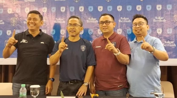 Targetkan Promosi Ke Liga 1, PSPS Riau Tunjuk Aji Santoso Sebagai Pelatih Kepala