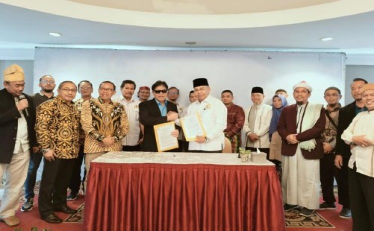 The Raazedland group company dari Brunei yang di wakili oleh pangeran haj Razeed bin haj Pangeran Petra siap untuk investasi  di Riau