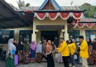 Selain Penyuluhan Hukum, Tim 10 KBM FH Unilak Berikan Bantuan Sembako Untuk Masyarakat Kurang Mampu Desa Terantang