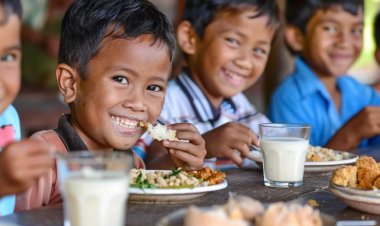 Berikan Asupan Bergizi Kepada Pelajar, Pemko Pekanbaru Akan Uji Coba Program Makan Siang Gratis