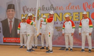 Kukuhkan Rusli Zainal Sebagai Ketua Kontingen, PJ Gubernur Riau Resmi Lepas Para Atlet Menuju PON XXI Aceh - Sumut Tahun 2024