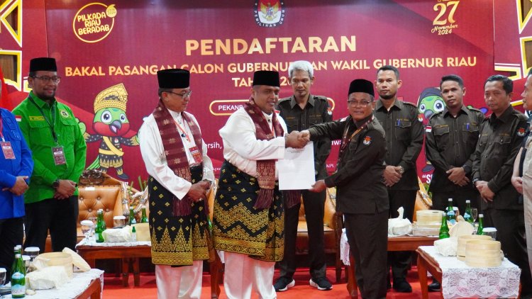 Datang Dengan Tagline NAWAITU, Pasangan Nasir - Wardan Resmi Mendaftar Sebagai Gubernur Dan Wakil Gubernur Riau Periode 2024-2029