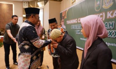 Telah Mengikuti Seleksi Dan Persiapan Panjang, PJ Gubernur Riau Resmi Lepas Kafilah Ikuti MTQ Nasional