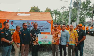 Perkuat Penanggulangan Bencana Daerah, PTPN IV Regional III Serahkan Bantuan Program TJSL Kepada BPBD Pekanbaru