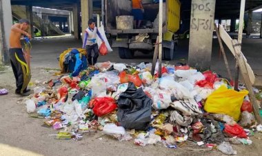 Hindari Tumpukan Sampah Awal Tahun, Pj Walikota Pekanbaru Inginkan Proses Lelang Pengelolaan Sampah 2025 Di Percepat