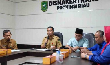 Naik Sebesar 6,5 Persen, Disnakertrans Provinsi Riau Tetapkan UMP Tahun 2025 Menjadi Rp 3.508.776,22