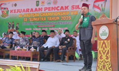 Hadiri Kejuaraan Pencak Silat Al-Kautsar Se-Sumatra, Gubernur Riau Terpilih Komitmen Laksanakan Pergub Pesantren