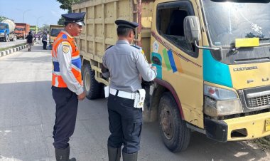 Gelar Razia Gabungan, Dishub Pekanbaru Tindak 40 Kendaraan Angkutan Orang Dan Barang