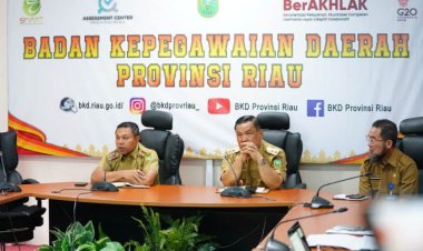 Lakukan Sidak Dihari Pertama Usai Libur Idul Fitri 1446 H, Gubernur Riau Ingatkan Bagi Pegawai Tak Masuk Kerja Akan Diberi Sanksi