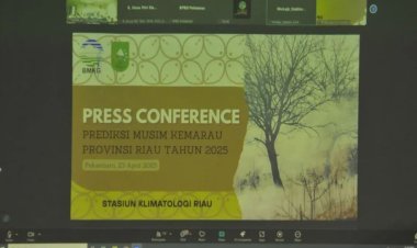 Provinsi Riau Gelar Konferensi Pers Prediksi Musim Kemarau Tahun 2025, Pj Sekda Inhu Tetap Hadir Walaupun Via Zoom Meeting