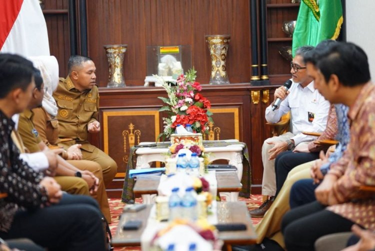 Perkuat Sinergi Dengan Pemprov Riau, SKK Migas Fokuskan 600 Titik Pengeboran Minyak Sepanjang Tahun 2025