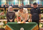 Prioritaskan Pendidikan dan Kesehatan, Pemprov Bersama DPRD Riau Tandatangani Rancangan Awal RPJMD 2025–2029