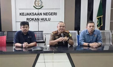 Kejari Rokan Hulu Tingkatkan Kasus Dugaan Korupsi Dana BOS SMAN 1 Ujung Batu ke Tahap Penyidikan